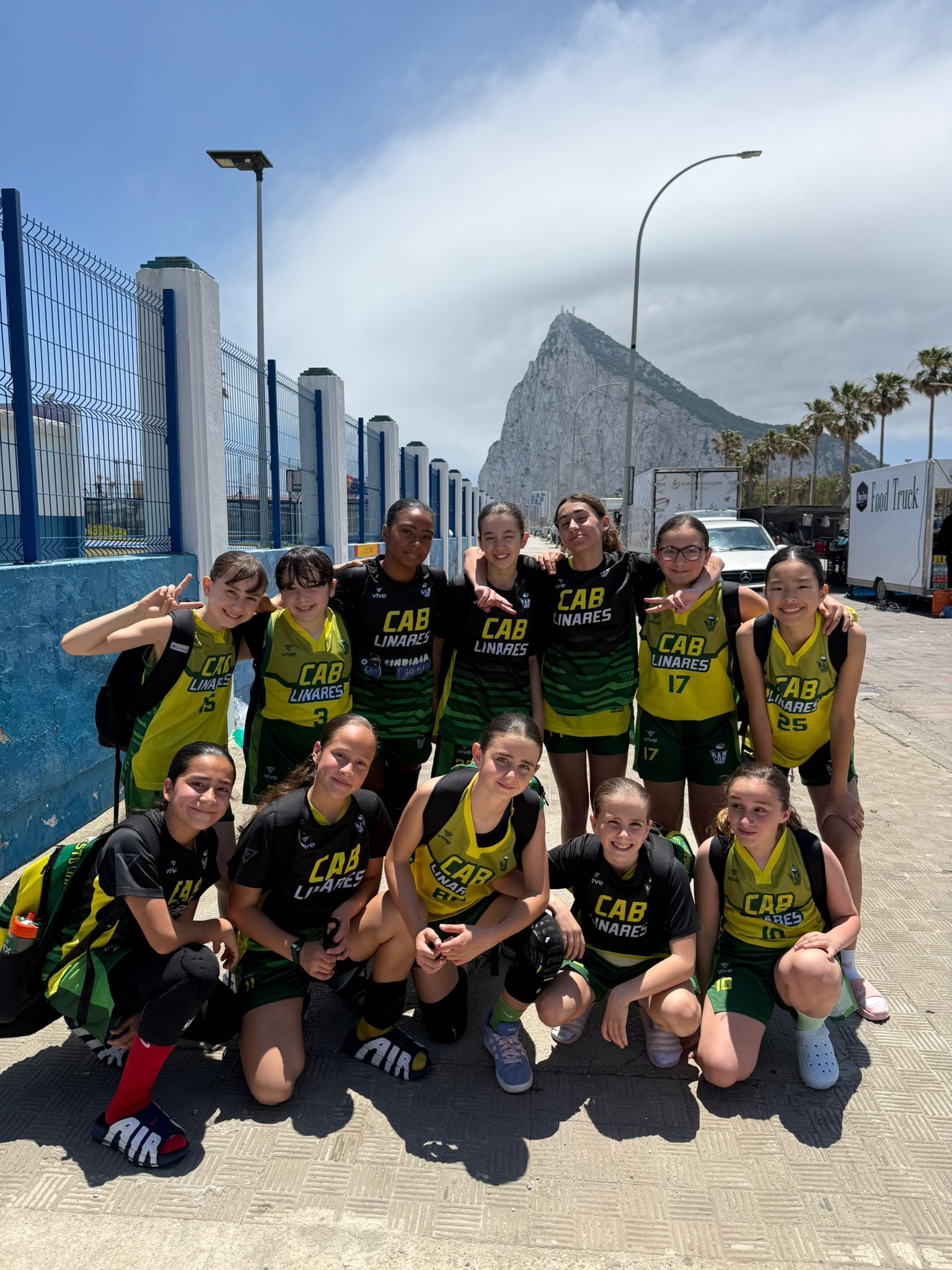 Debut con derrota de CAB Linares MIN-FEM en CADEBA